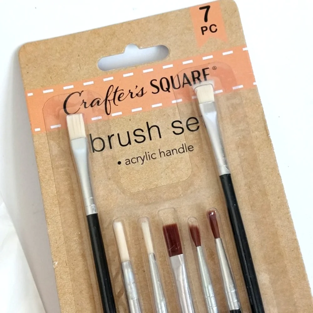 26 Piece Set Artist Paint Brush Sets with Palette by Crafters Square